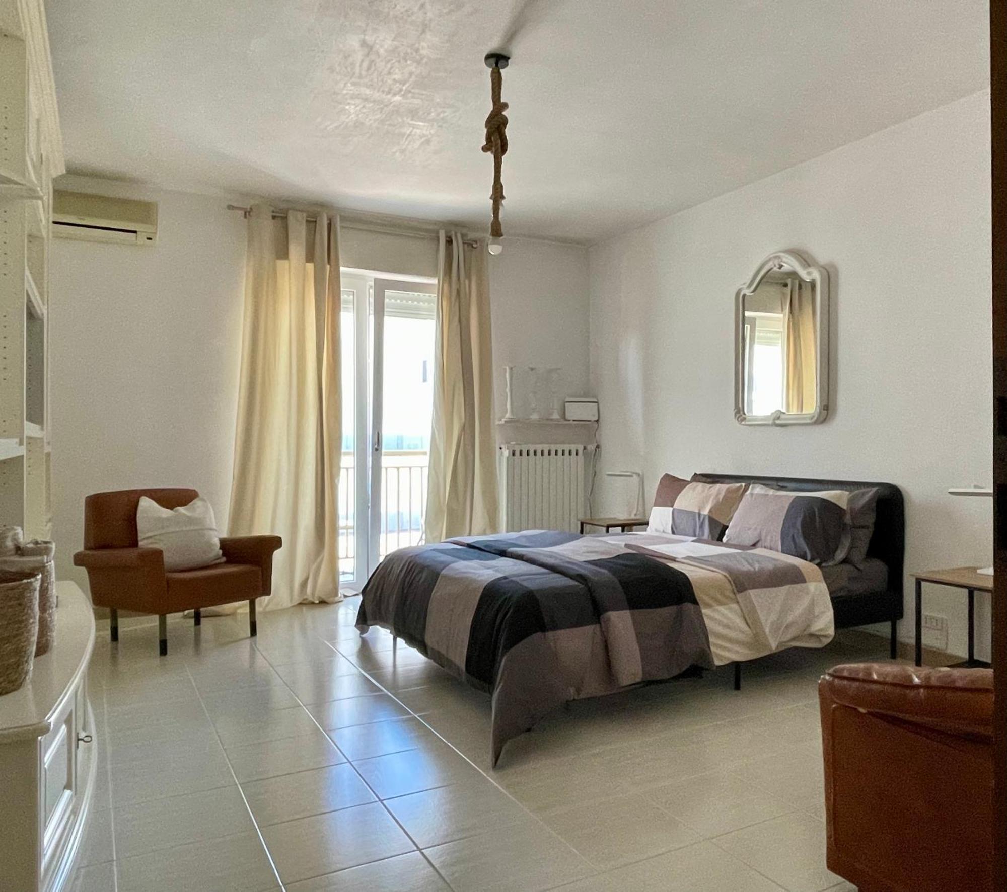 Apartamento La Dimora Di Zia Angela Monopoli Exterior foto